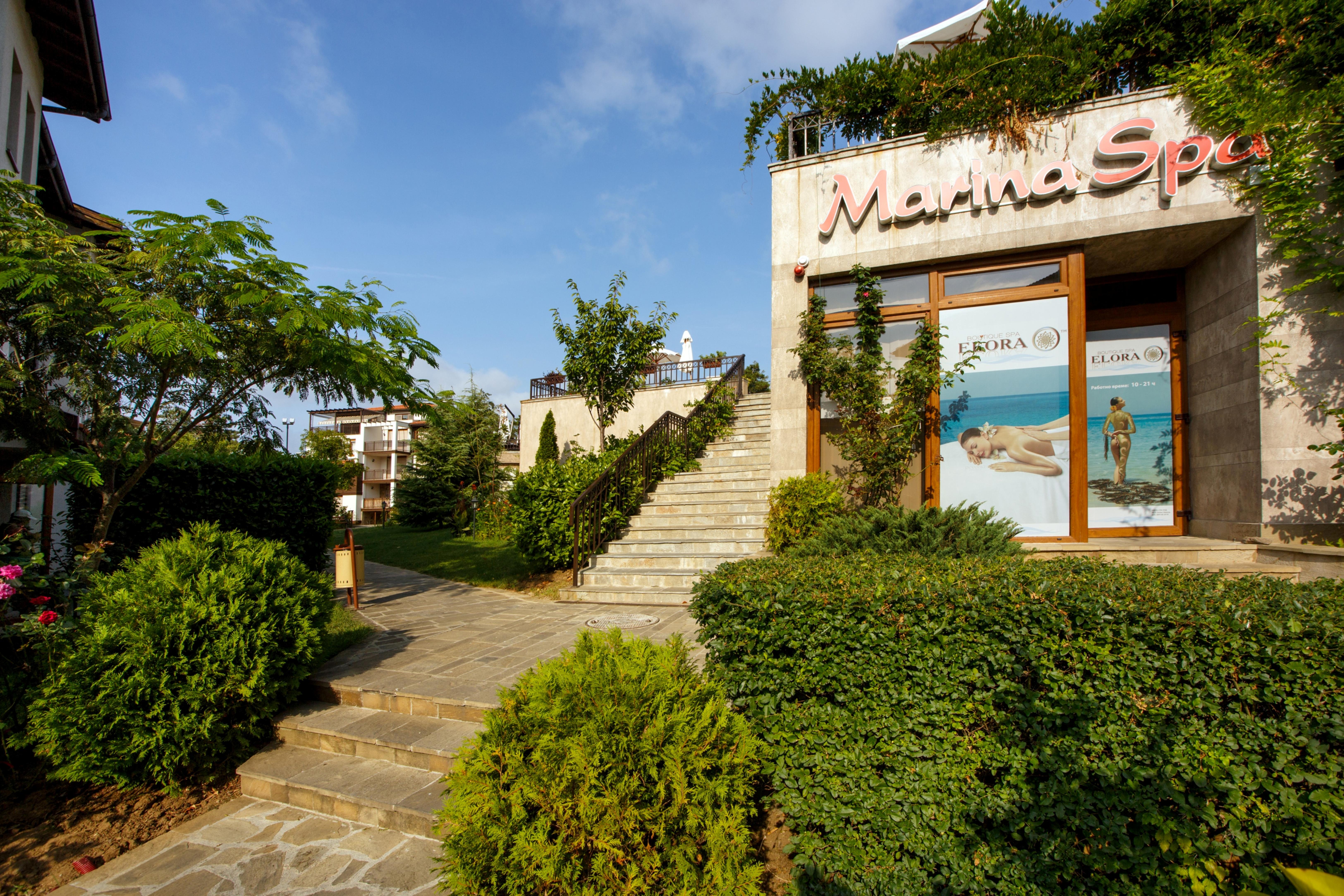 Santa Marina Village Resort 4*