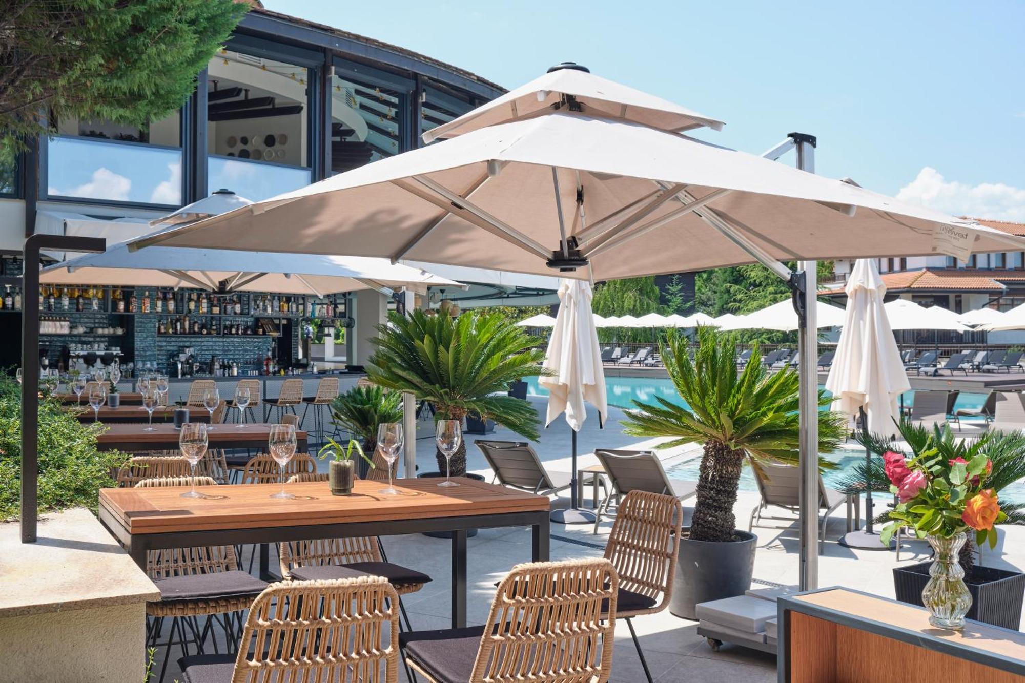 Santa Marina Village